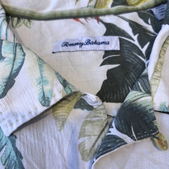 Tommy Bahama Men's Aloha Shirt Size XL - Picture 4 of 6